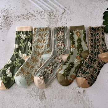 Lolita Çorap Baskı Pamuk Nakış Kolej Tarzı Çorap Kızlar Jakarlı Çorap Kore Tarzı Çorap Orta Tüp Çorap
